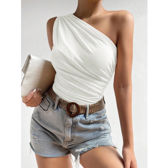 White Ruched Asymmetrical Slim Fit One Shoulder Top - Picture 8 of 9